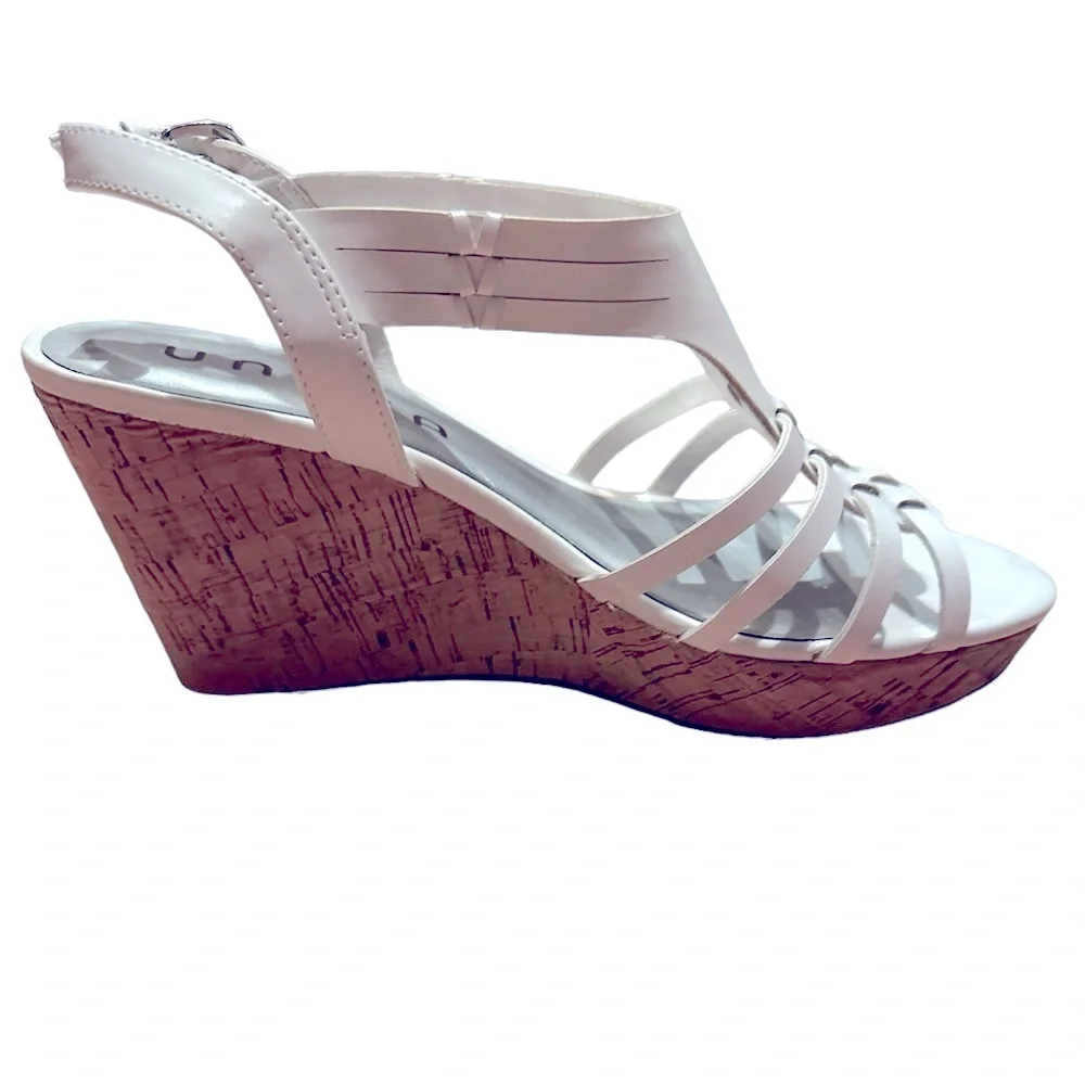 Unisa wedge platform
